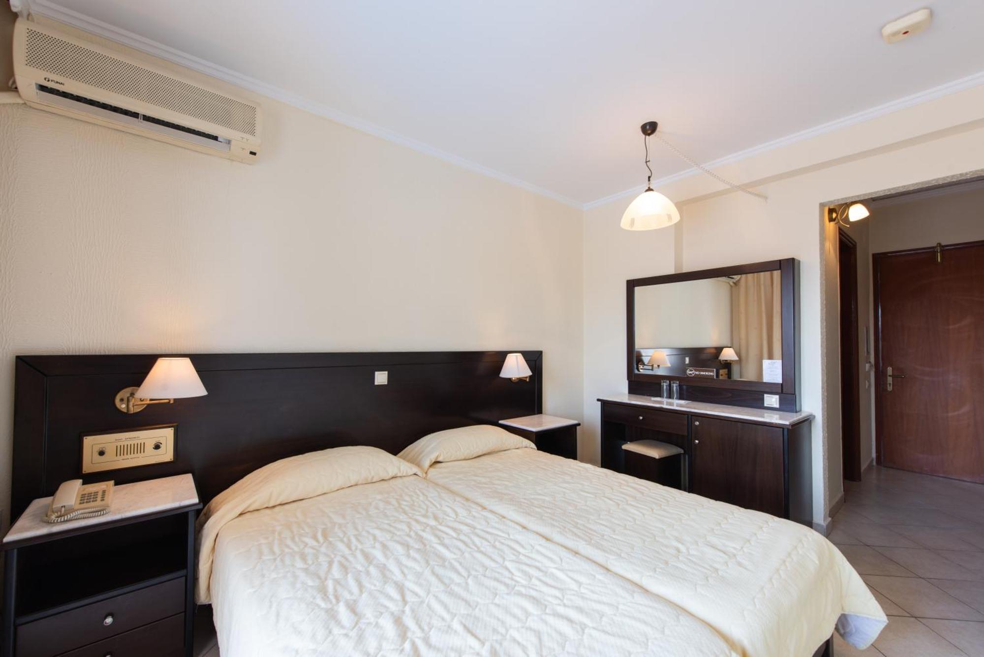 רודה Aphrodite Beach Hotel Corfu מראה חיצוני תמונה
