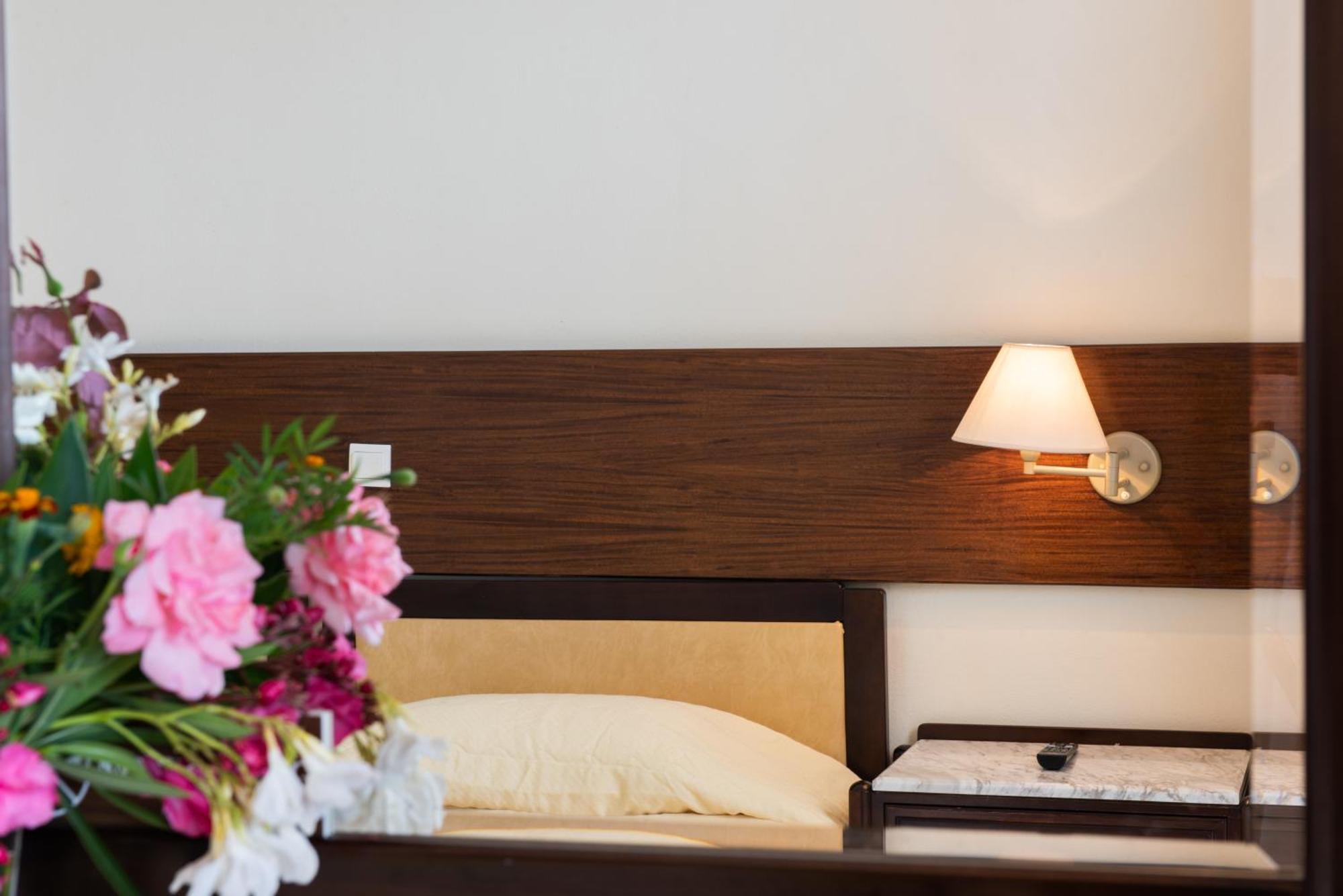 רודה Aphrodite Beach Hotel Corfu מראה חיצוני תמונה